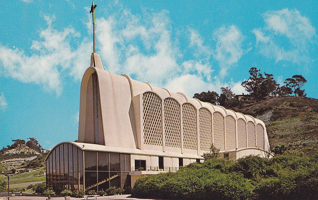 8661153044_41a654cfbe_z